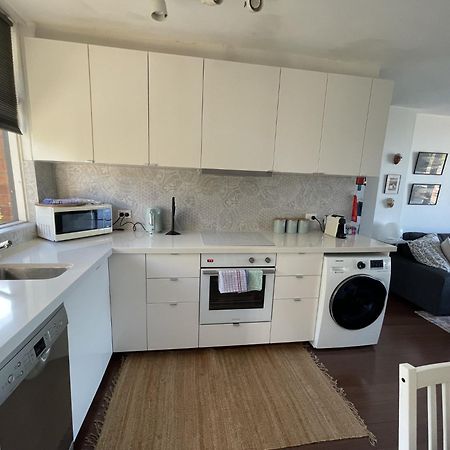 Treetop Retreat Five Minute Stroll To The Beach Sydney Luaran gambar