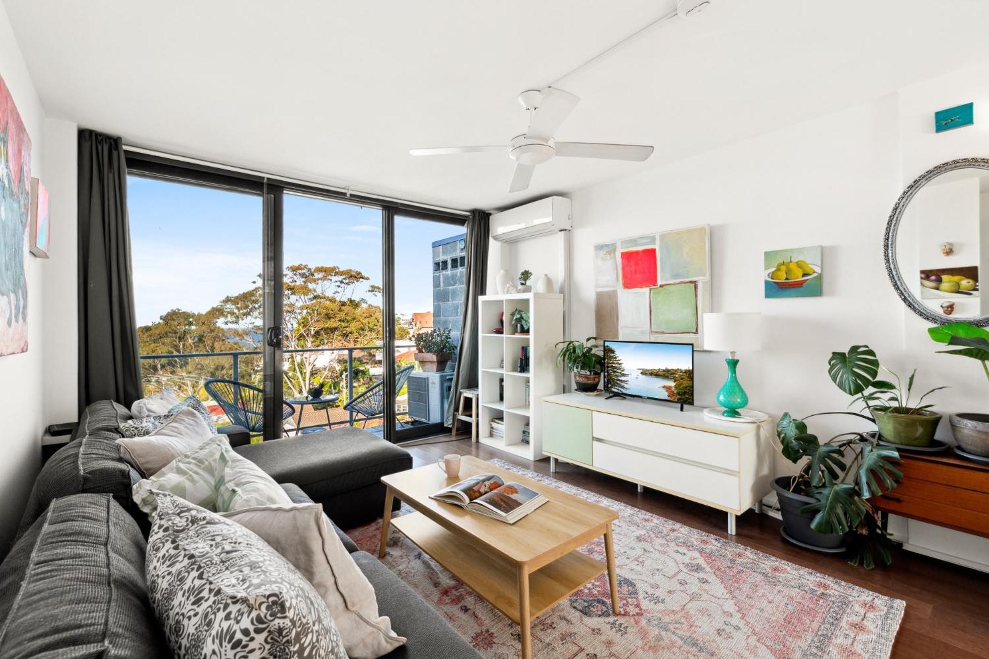 Treetop Retreat Five Minute Stroll To The Beach Sydney Luaran gambar